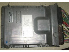 日立ZX230挖掘機(jī)電腦板批發(fā)-- 武漢邁通挖掘機(jī)配件有限公司