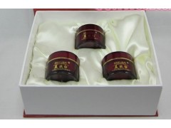 美膚白嫩膚養(yǎng)顏組合3件套-- 廣西南寧市護(hù)膚精品化妝品公司銷售部