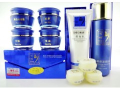 高級白里透紅美之韻四合一，專業美白嫩膚養顏-- 廣西南寧市護膚精品化妝品公司銷售部