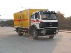 北方奔馳爆炸品運(yùn)輸車，北奔民爆車廠家13308661900-- 廈工楚勝(湖北)專用汽車有限公司