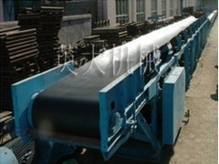 新鄉TD75型通用固定帶式輸送機廠找英大機械-- 河南省英大機械制造有限公司