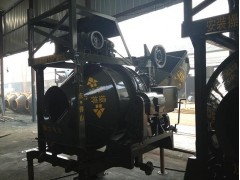 供應(yīng)鄭州專(zhuān)利號(hào)為201020257331.0猴子爬桿攪拌機(jī)/提升攪拌機(jī)-- 鄭州市興隆建筑機(jī)械有限公司銷(xiāo)售部