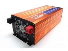 太陽能大功率純正弦波逆變器4000W24V轉(zhuǎn)220V-- 樂清市博優(yōu)新能源科技有限公司