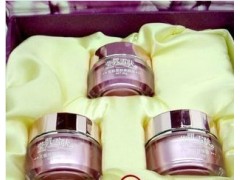 歆寇無暇透白三合一，歆寇美顏霜，歆寇護(hù)膚品-- 廣西南寧市護(hù)膚精品化妝品公司銷售部
