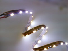 LED 335側(cè)射發(fā)光軟光條-- 深圳市奧澤光電科技有限公司