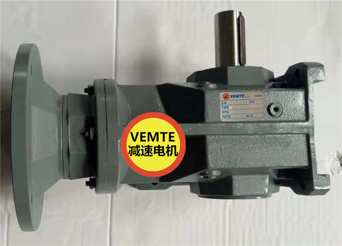 熄焦電機(jī)車二級圓柱齒輪減速機(jī)K37YEJ90S4-- 新鄉(xiāng)市中隧機(jī)電設(shè)備有限公司