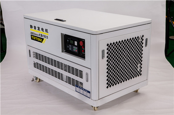 20kw靜音無刷汽油發(fā)電機(jī)組報(bào)價(jià)-- 上海豹羅實(shí)業(yè)有限公司