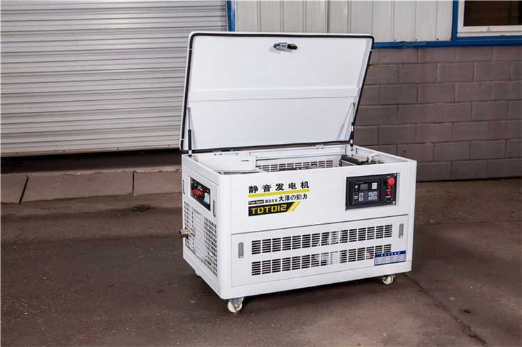 12kw汽油發(fā)電機(jī)型號(hào)-- 東明縣張梁機(jī)電設(shè)備經(jīng)銷(xiāo)部